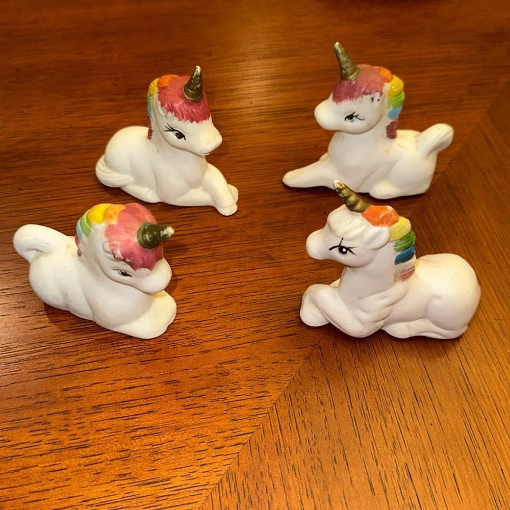 VTG Rainbow Baby Unicorn Mini Figurine Home Accent Decor Ceramic Set of 4 GUC